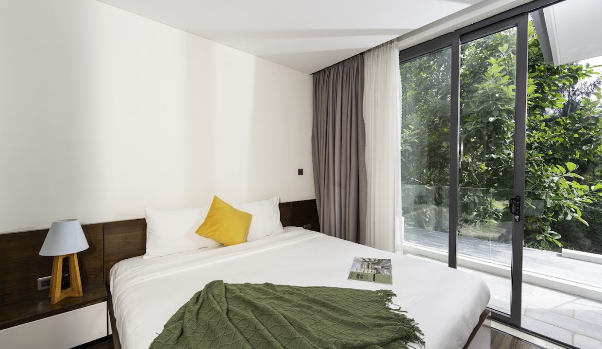 Golf Course 3-Bedroom Villa at The Point Villas