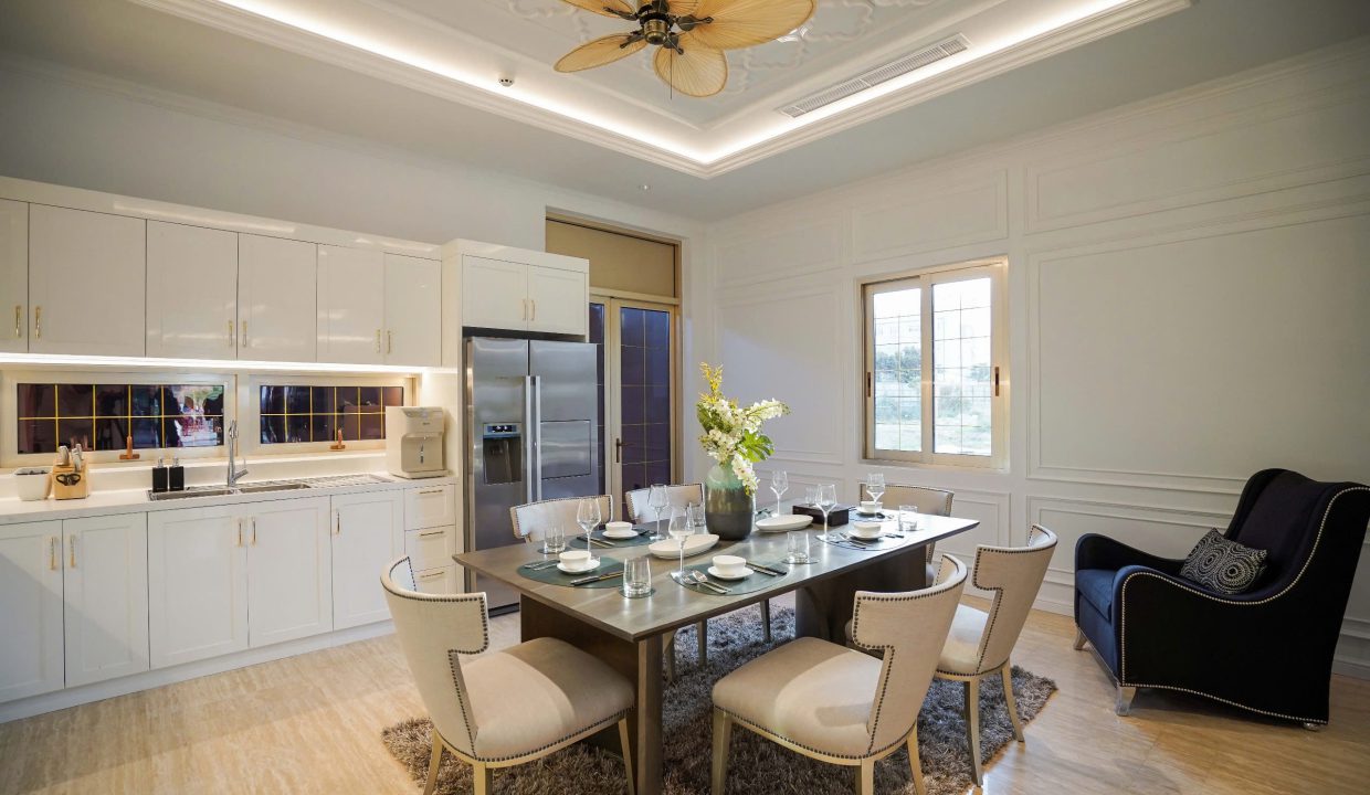 Garden 4-Bedroom Villa at Regal Pavillon