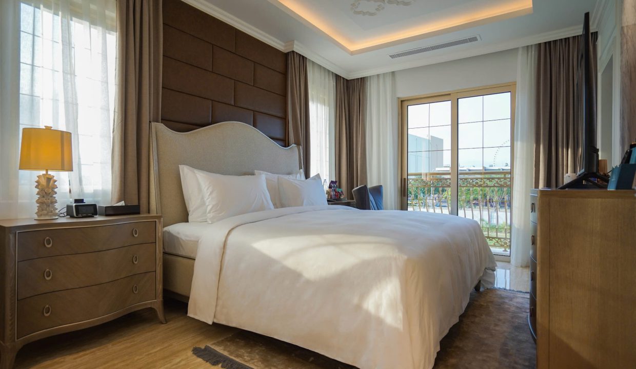 Garden 4-Bedroom Villa at Regal Pavillon