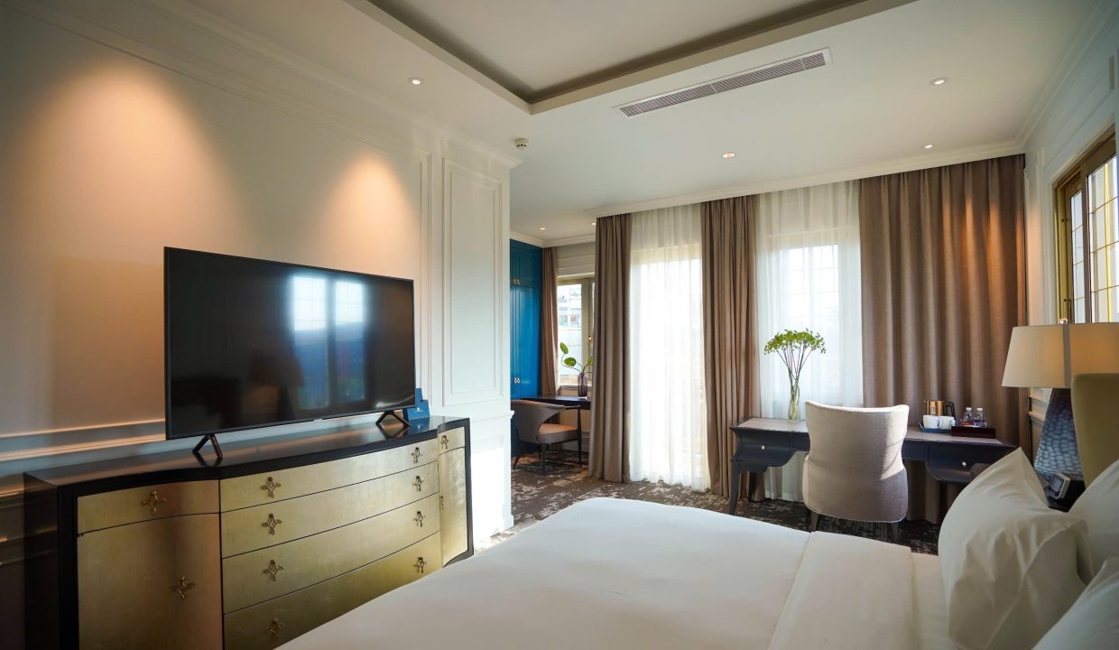 Garden 4-Bedroom Villa at Regal Pavillon