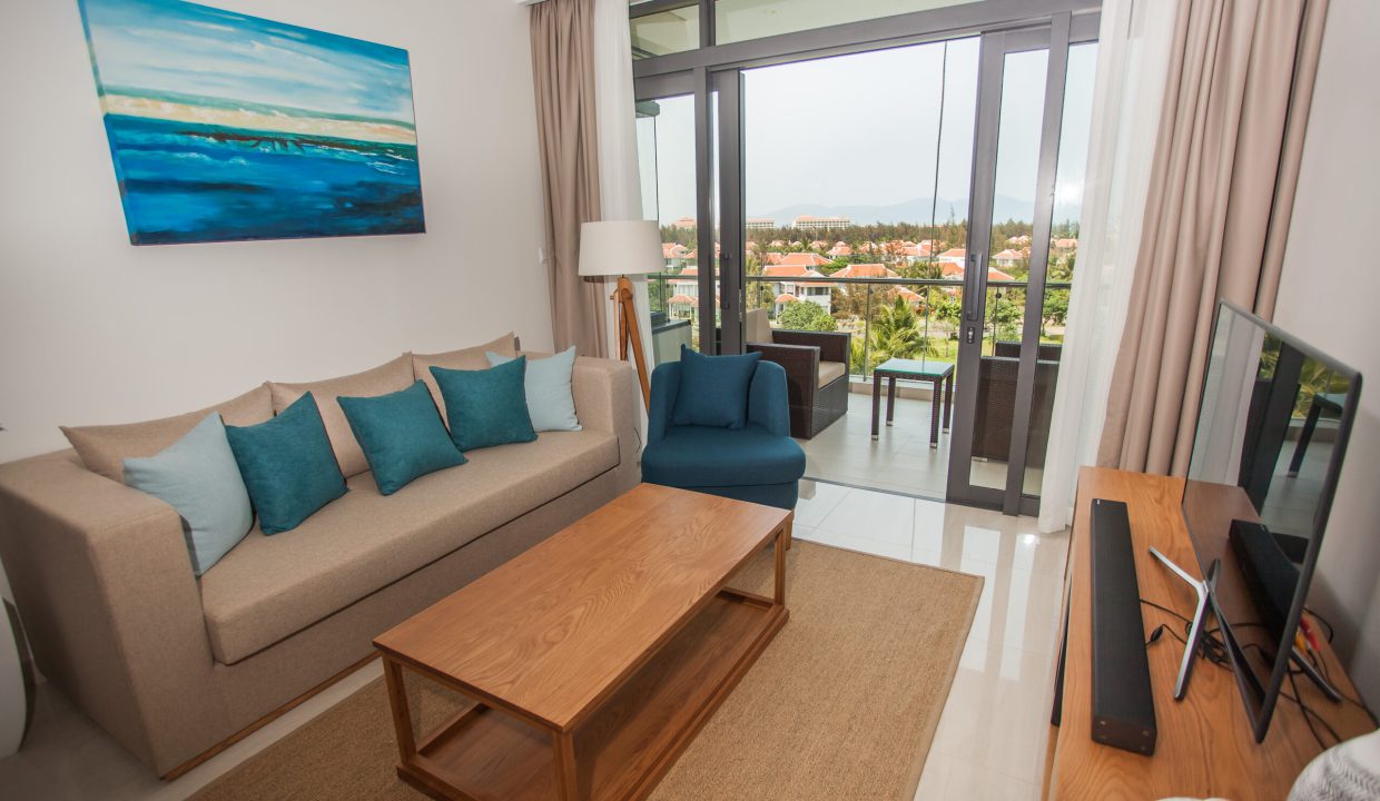 Corner 2-Bedroom Apartment at The Ocean Villas