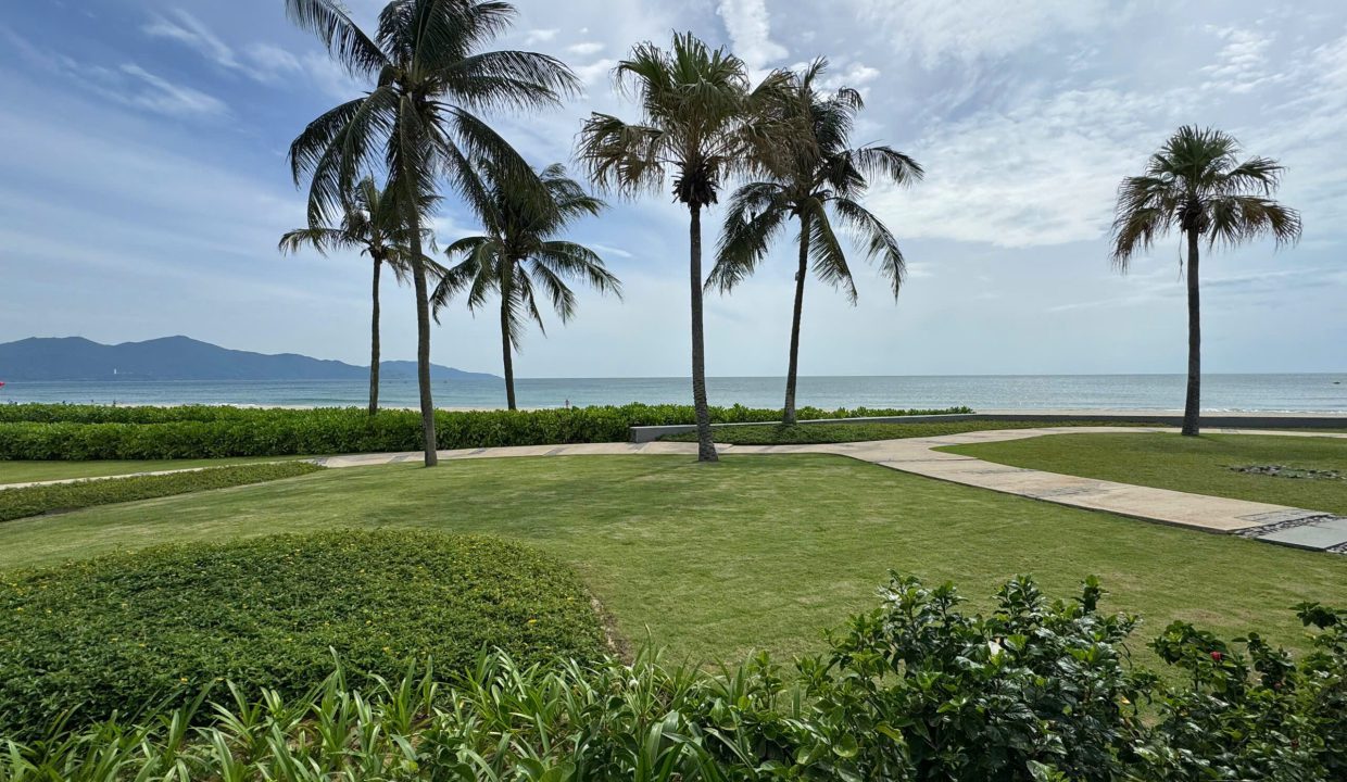 Beachfront 3-Bedroom Villa at Hyatt Regency Da Nang