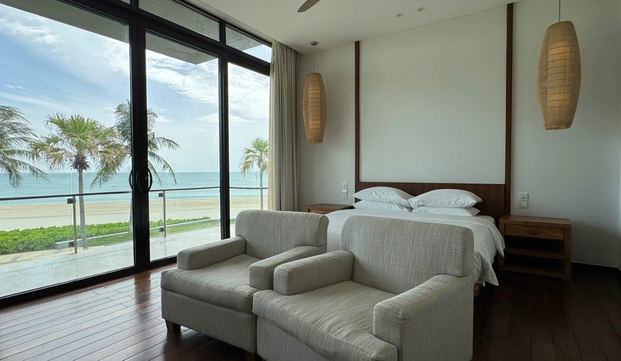 Beachfront 3-Bedroom Villa at Hyatt Regency Da Nang