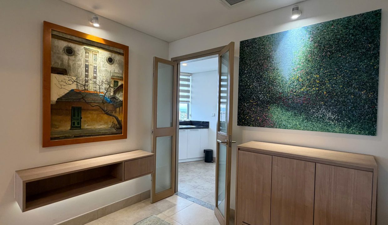 River View 2-Bedroom Apartment at Indochina Riverside Towers