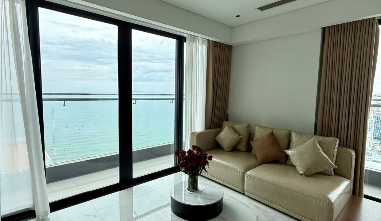 Ocean View 2-Bedroom Apartment at Da Nang Times Square